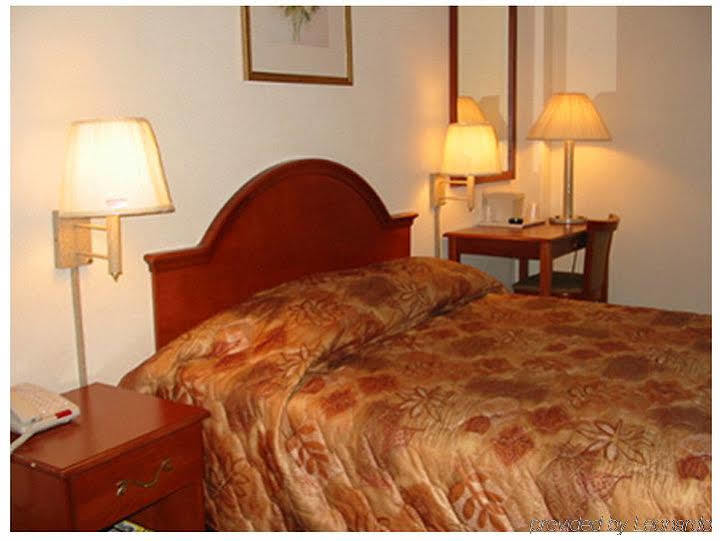 Red Carpet Inn Brooklyn Нью-Йорк Номер фото