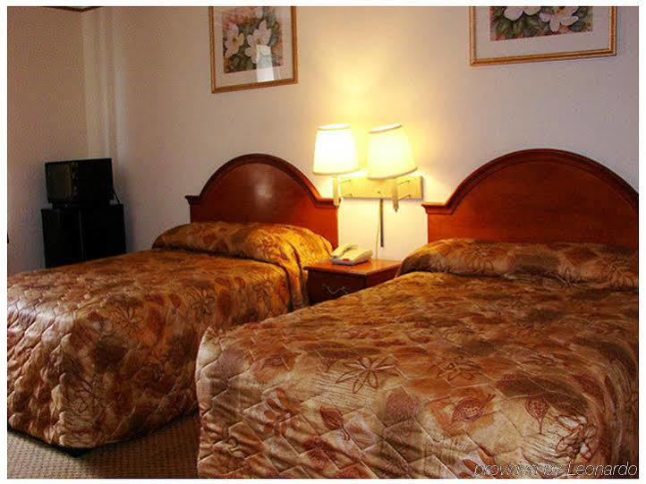 Red Carpet Inn Brooklyn Нью-Йорк Номер фото